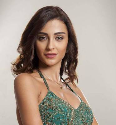 Özge Ulusoy Kimdir? - MaksatBilgi
